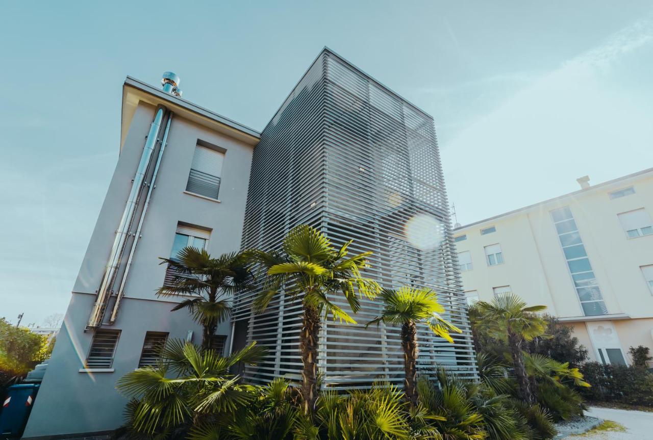 The Attico Leilighet Padenghe sul Garda Eksteriør bilde